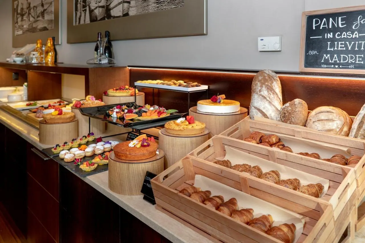 Hotel Select Suites & Spa - Apartments Riccione 4*,  Italy