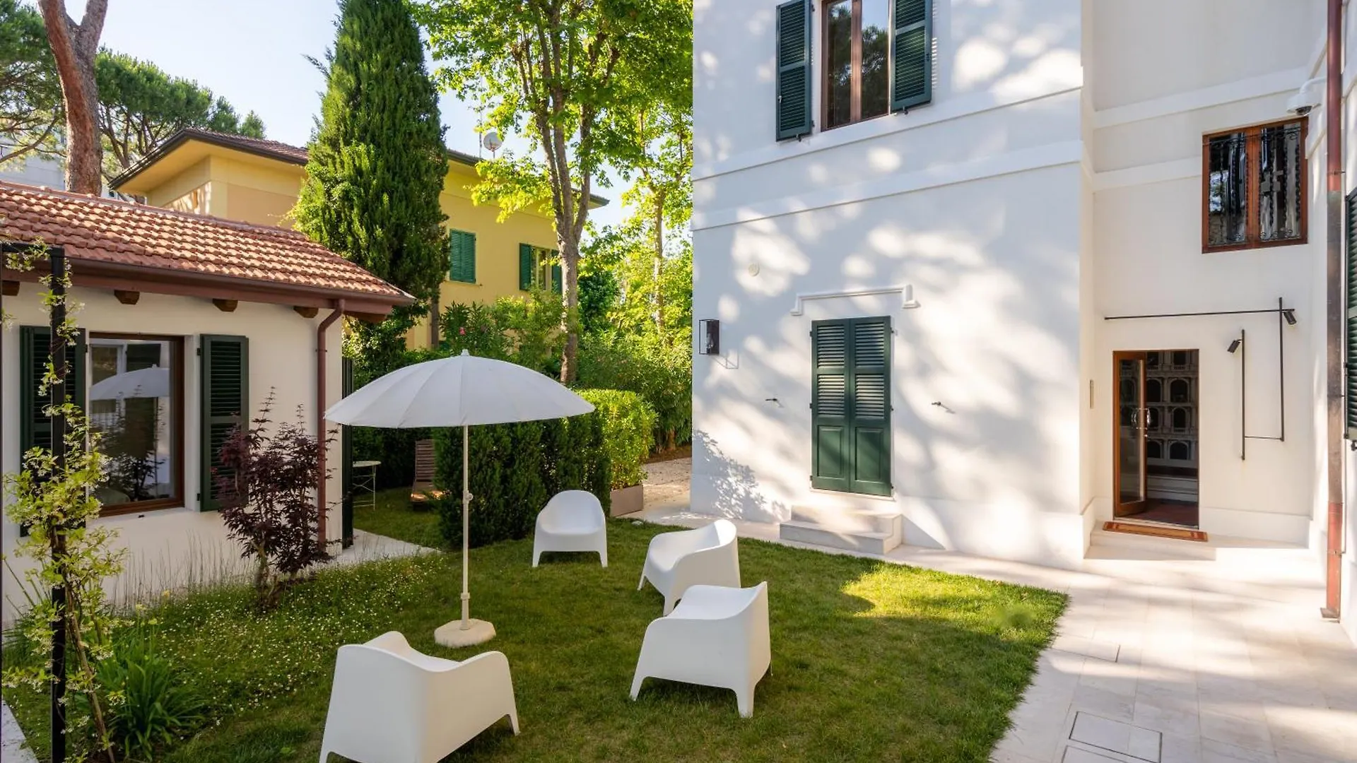 Hotel Select Suites & Spa - Apartments Riccione 4*,