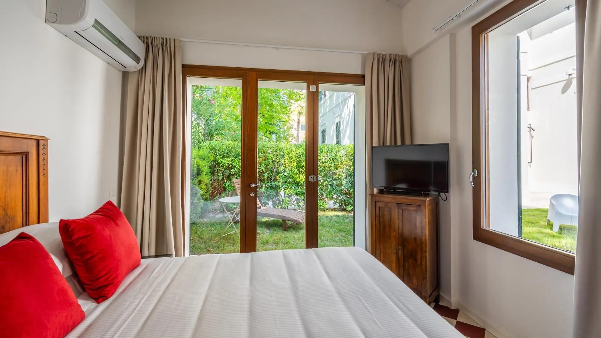****  Hotel Select Suites & Spa - Apartments Riccione Italy